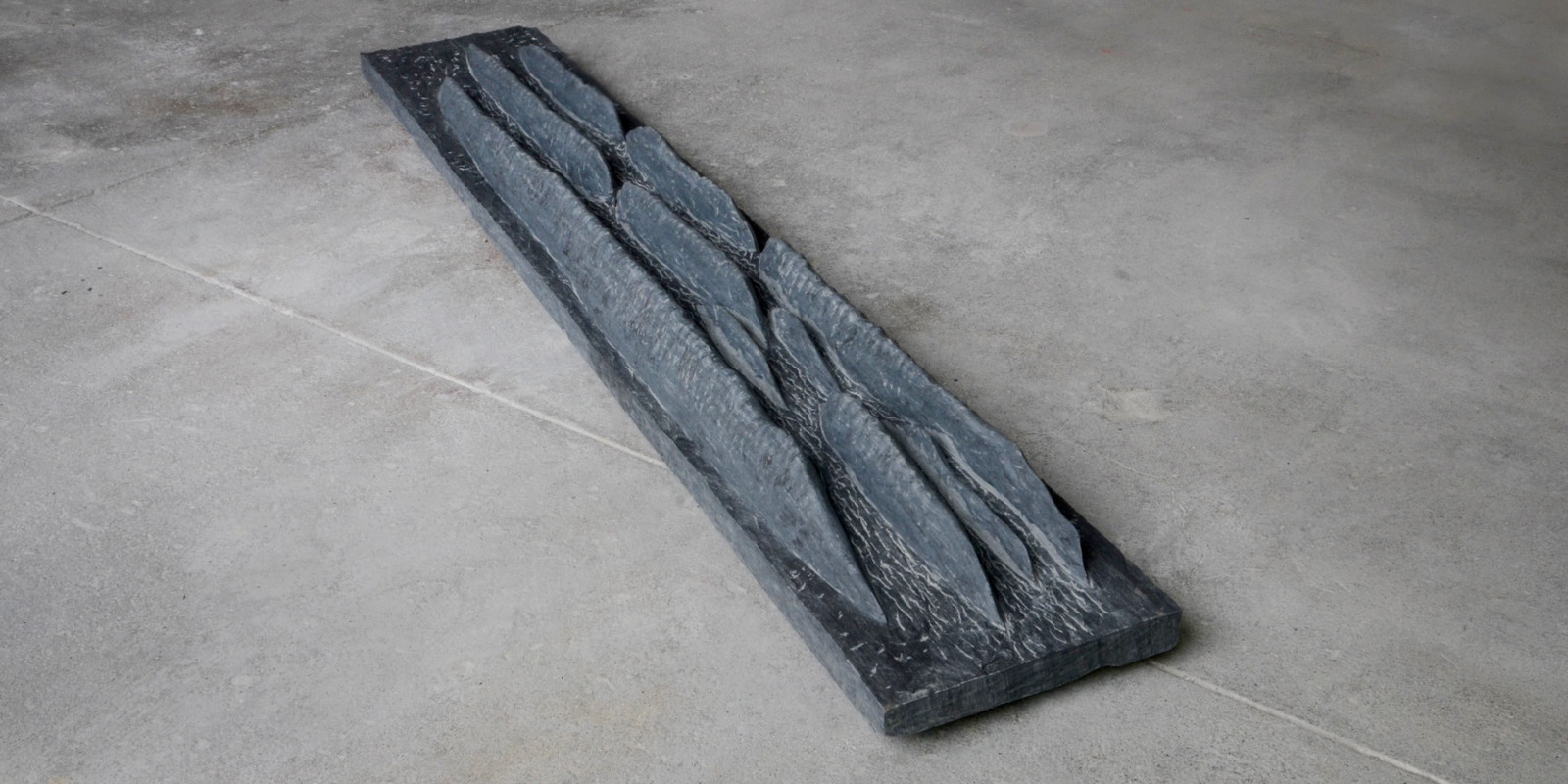 虎尾裕 新作展《森林限界を行く》